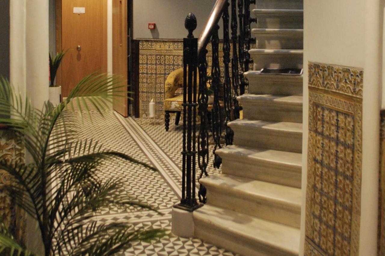 Deluxe City Centre Two Bedroom - Grand Central House Gibraltar Eksteriør bilde