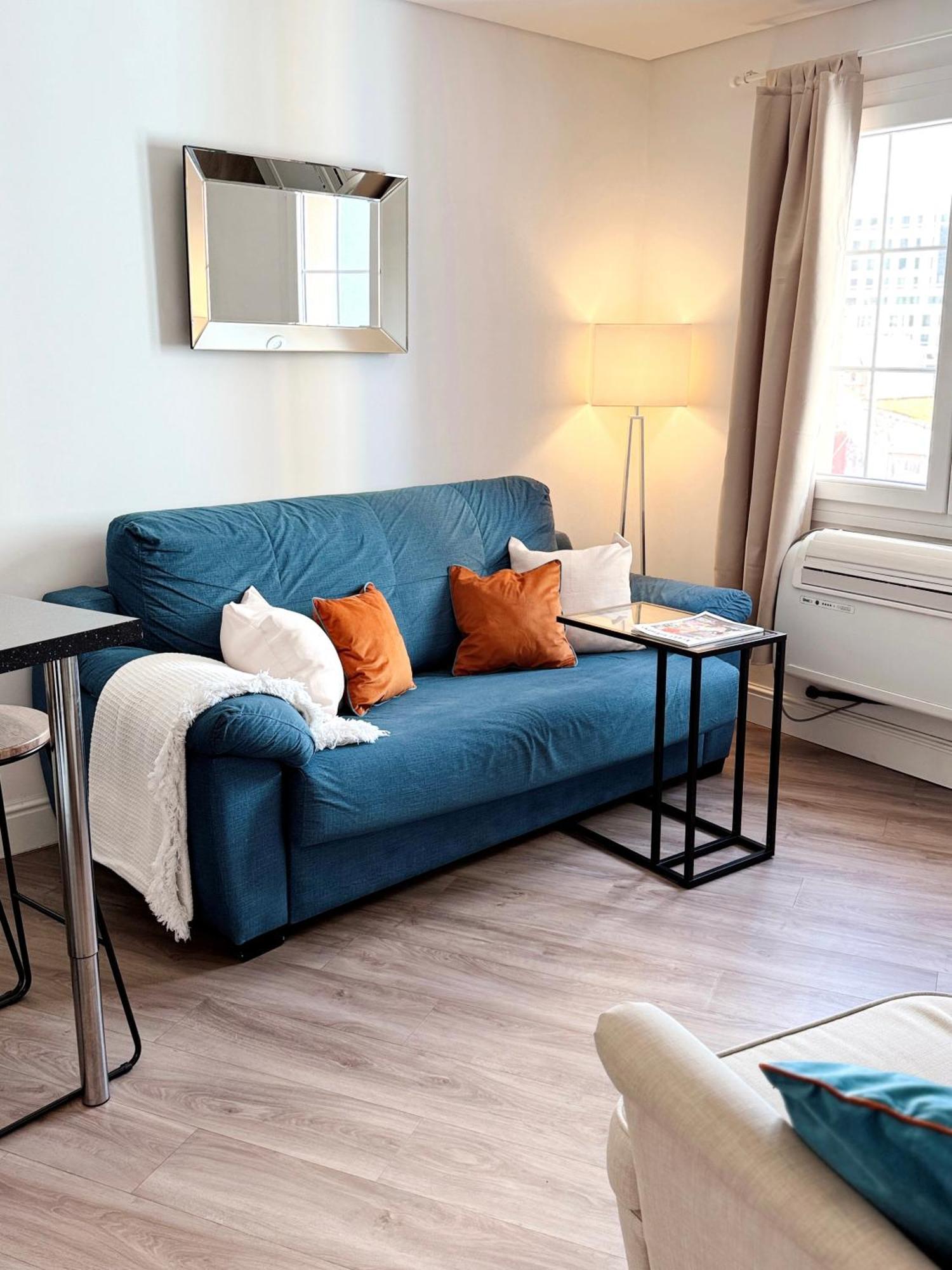 Deluxe City Centre Two Bedroom - Grand Central House Gibraltar Eksteriør bilde